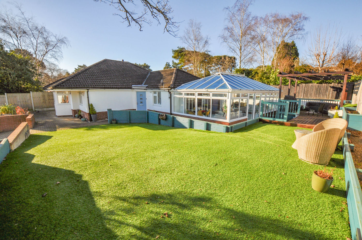 4 Bedroom Detached Bungalow : Albert Road, Corfe Mullen