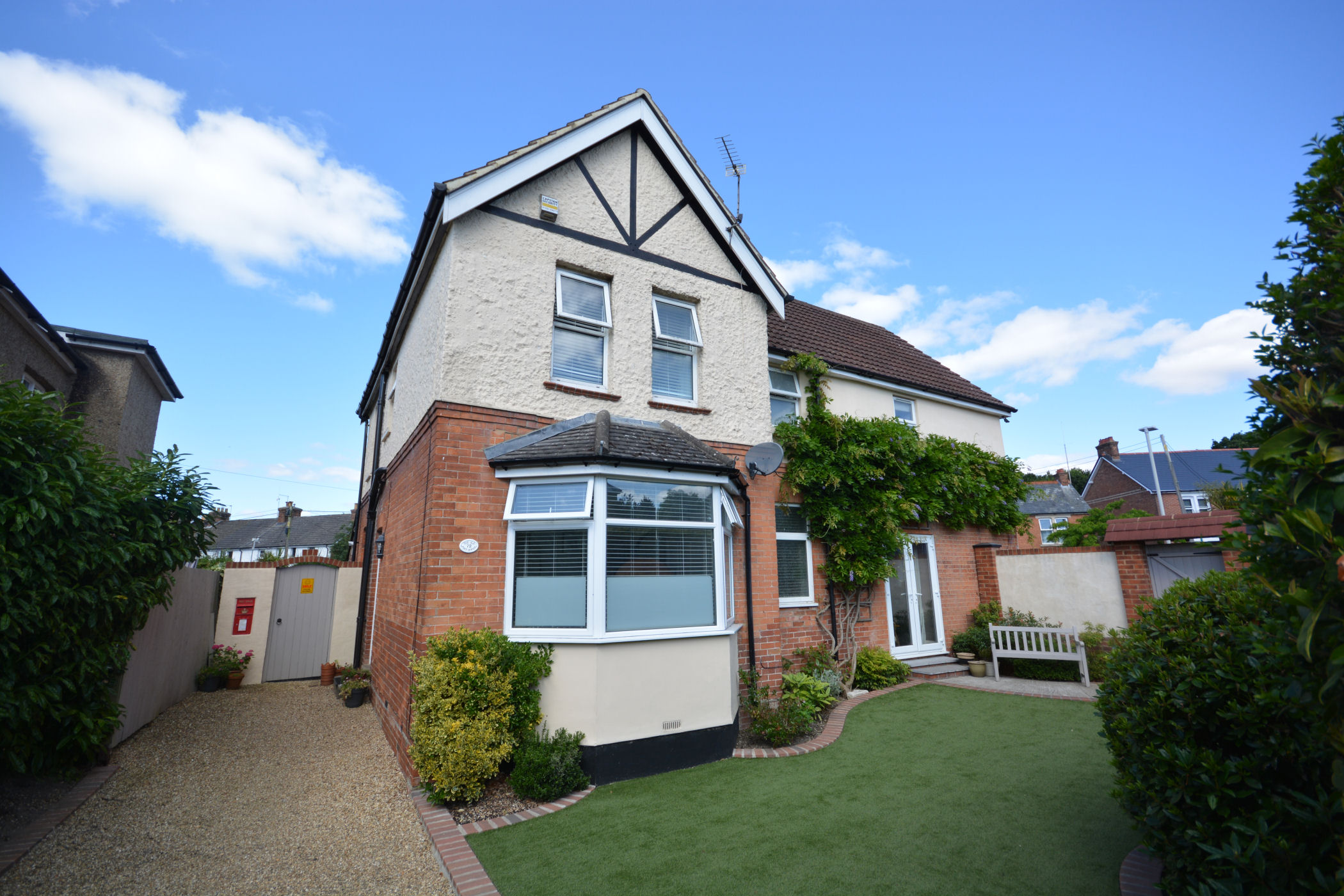 5 Bedroom Character : York Road, Broadstone