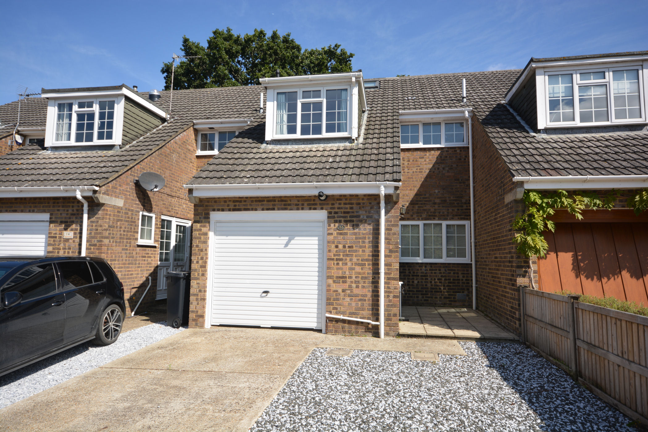 4 Bedroom Terraced House : Towers Way, Corfe Mullen