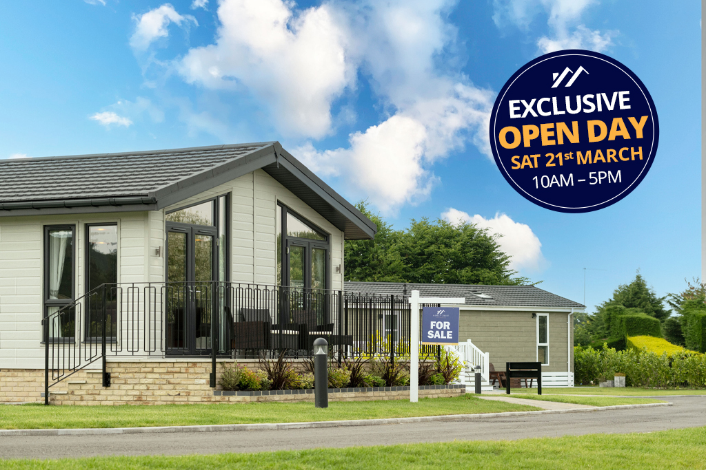 2 Bedroom Park Home : Merley House Lane, Wimborne