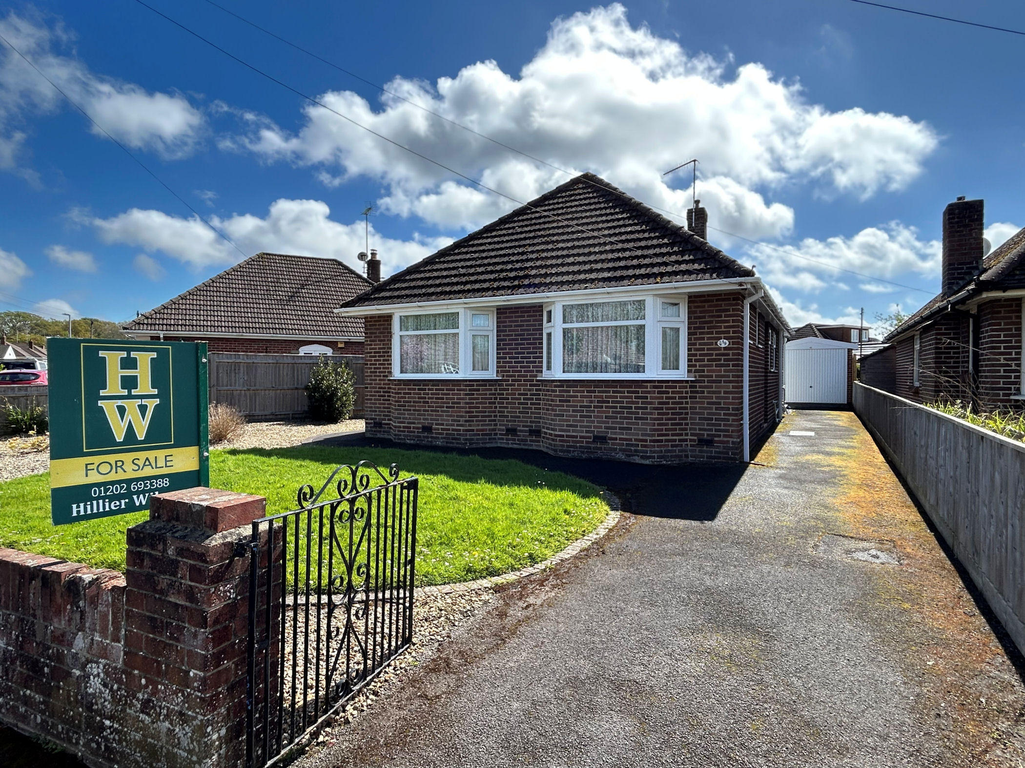 3 Bedroom Detached Bungalow : Denison Road, Poole