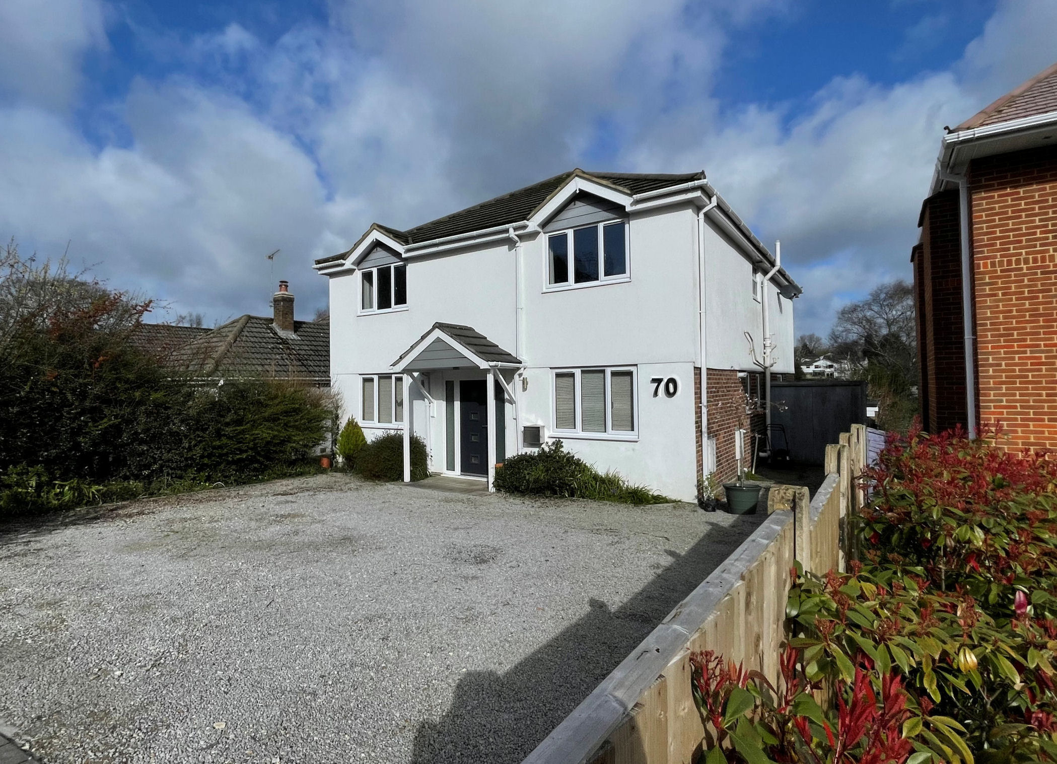 4 Bedroom Detached House : Abbotsbury Road, Broadstone