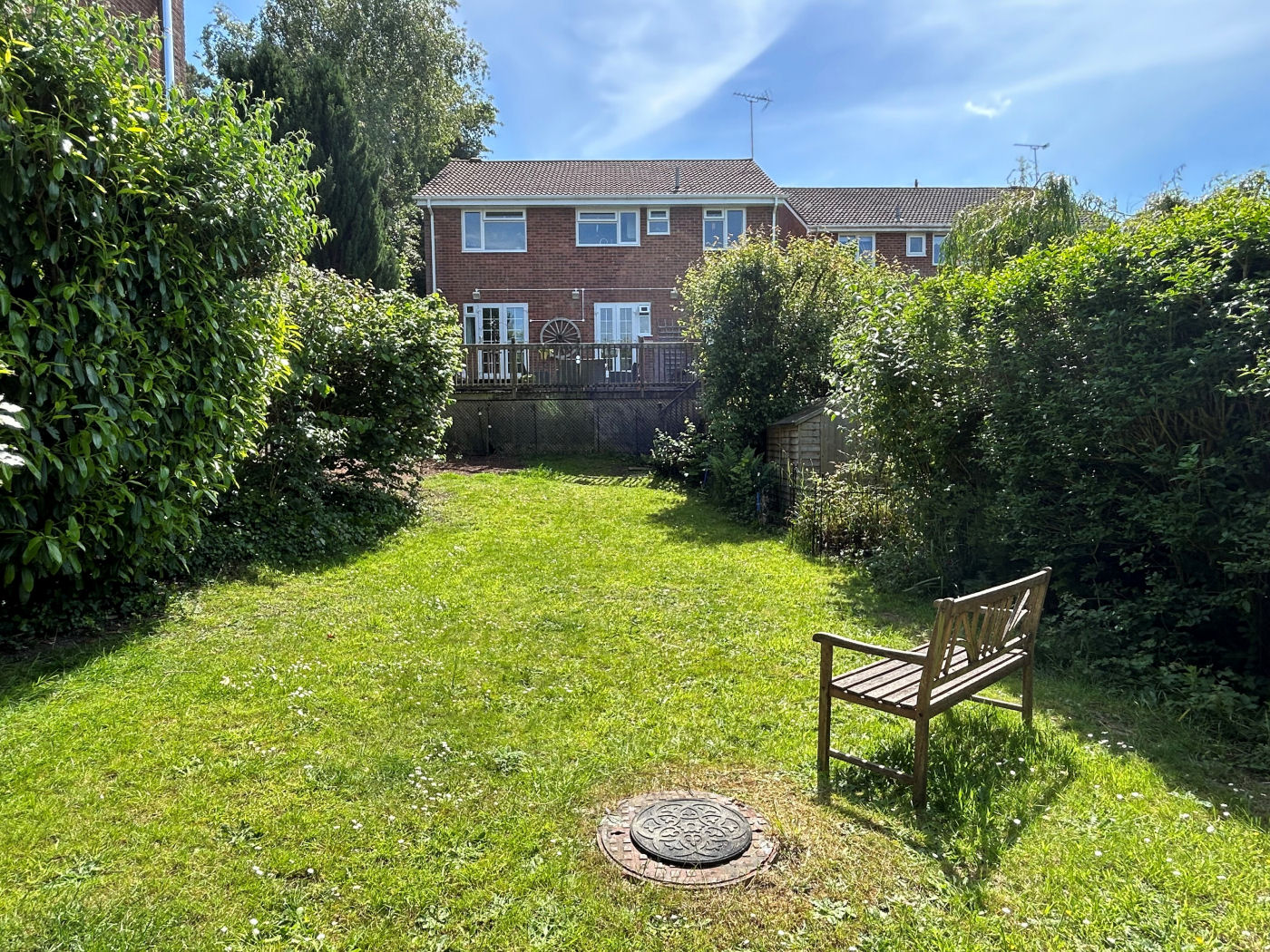 5 Bedroom Detached House : Corfe View Road, Corfe Mullen