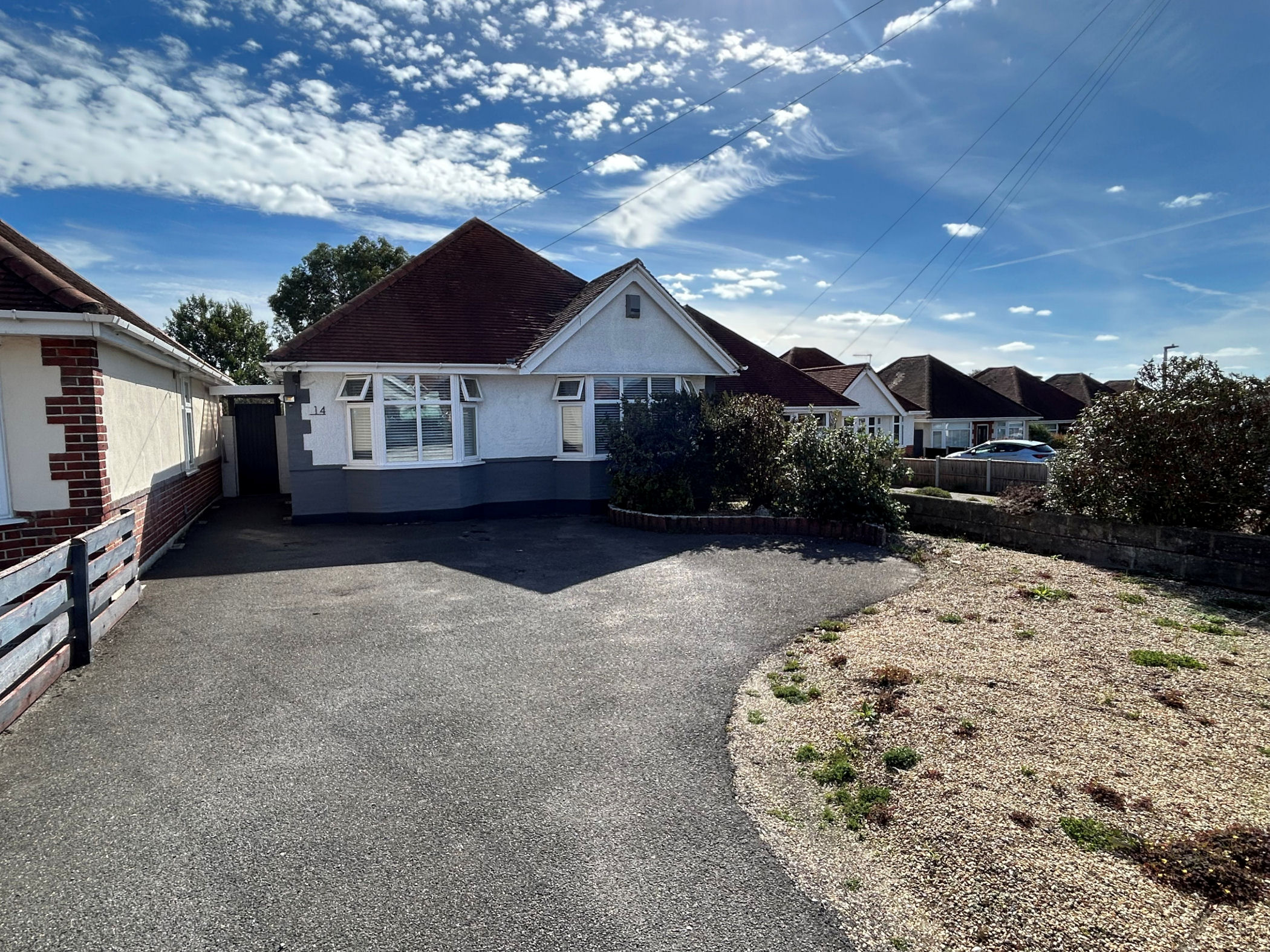 3 Bedroom Detached Bungalow : Nansen Avenue, Poole